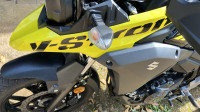 Yellow And Black Suzuki DL250A