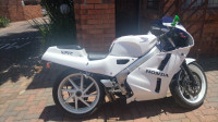 Honda Vfr400 nc30 1992 Model