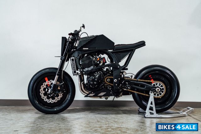 Droog Moto Hyper Fighter Apagon