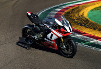 Ducati Panigale V2 Superquadro Final Edition