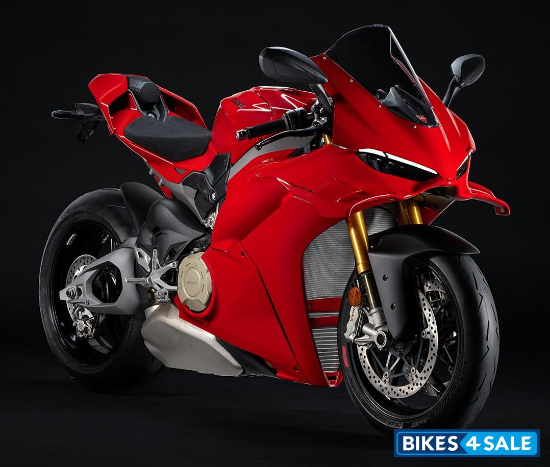 Ducati Panigale V4 S 2025