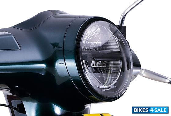 Jonway Bella B Full LED, unique headlights