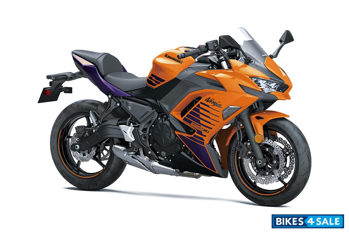 Kawasaki 2025 Ninja 650 - Candy Steel Furnace Orange/Metallic Spark Black/Metallic Royal Purple