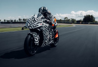 KTM 2025 990 RC R