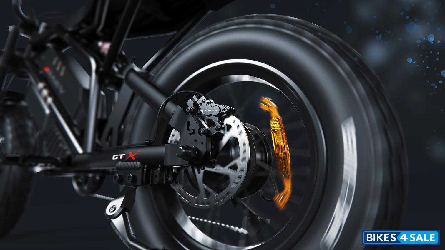 RAEV Bullet GTX - 4 Piston Hydraulic Disc Brake