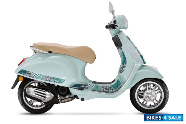 Vespa Primavera 50 Batik Vespa Primavera 50 Batik