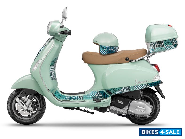 Vespa Primavera Batik LX 125 i-get Special Edition